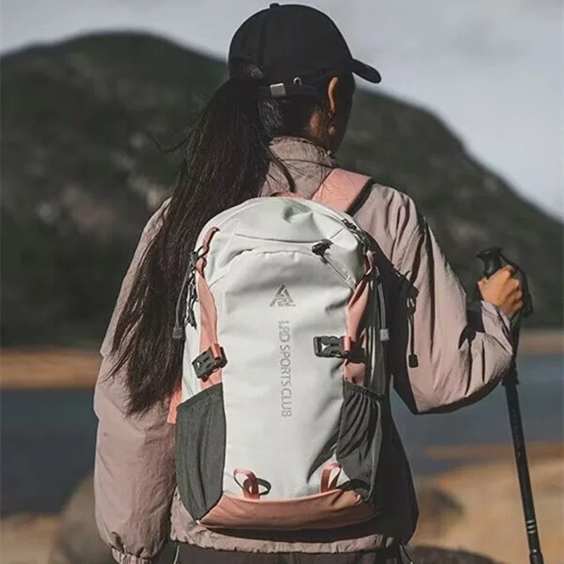 حقيبة ظهر خفيفة الوزن للمشي لم - مراجعة Hiking Backpack Waterproof وسعره